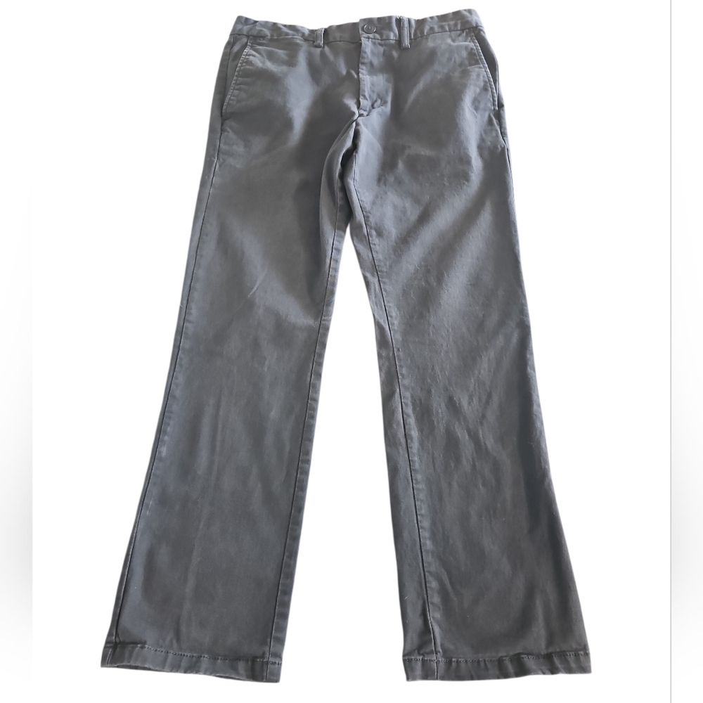 Old Navy Men's Ultimate Slim Fit Chino's Size 33x30 Gray
